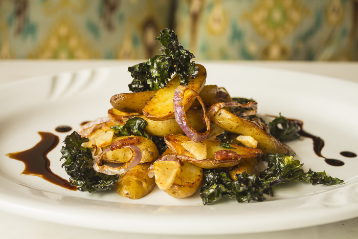 Perfectly seasoned with caramelized shallots and garlic... and kale that comes out crispy!