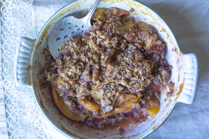 Out of the oven and ready to serve! Tender peaches and a Crisp Topping