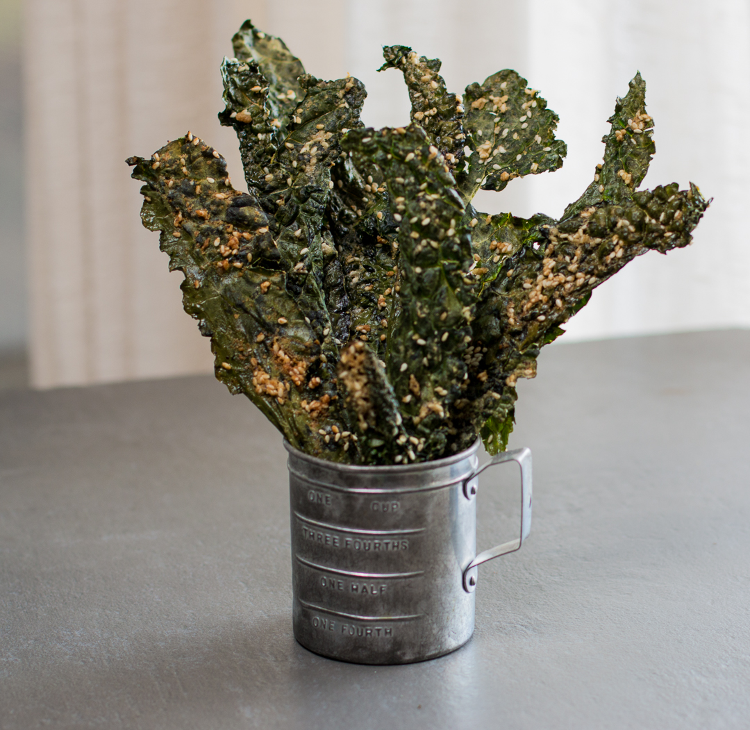 Tahini Sesame Kale Chips with Za’atar Seasonings