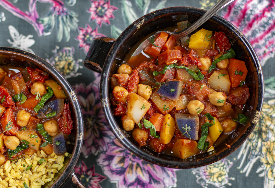 Mediterranean Chickpea Stew with Pantry Ingredients