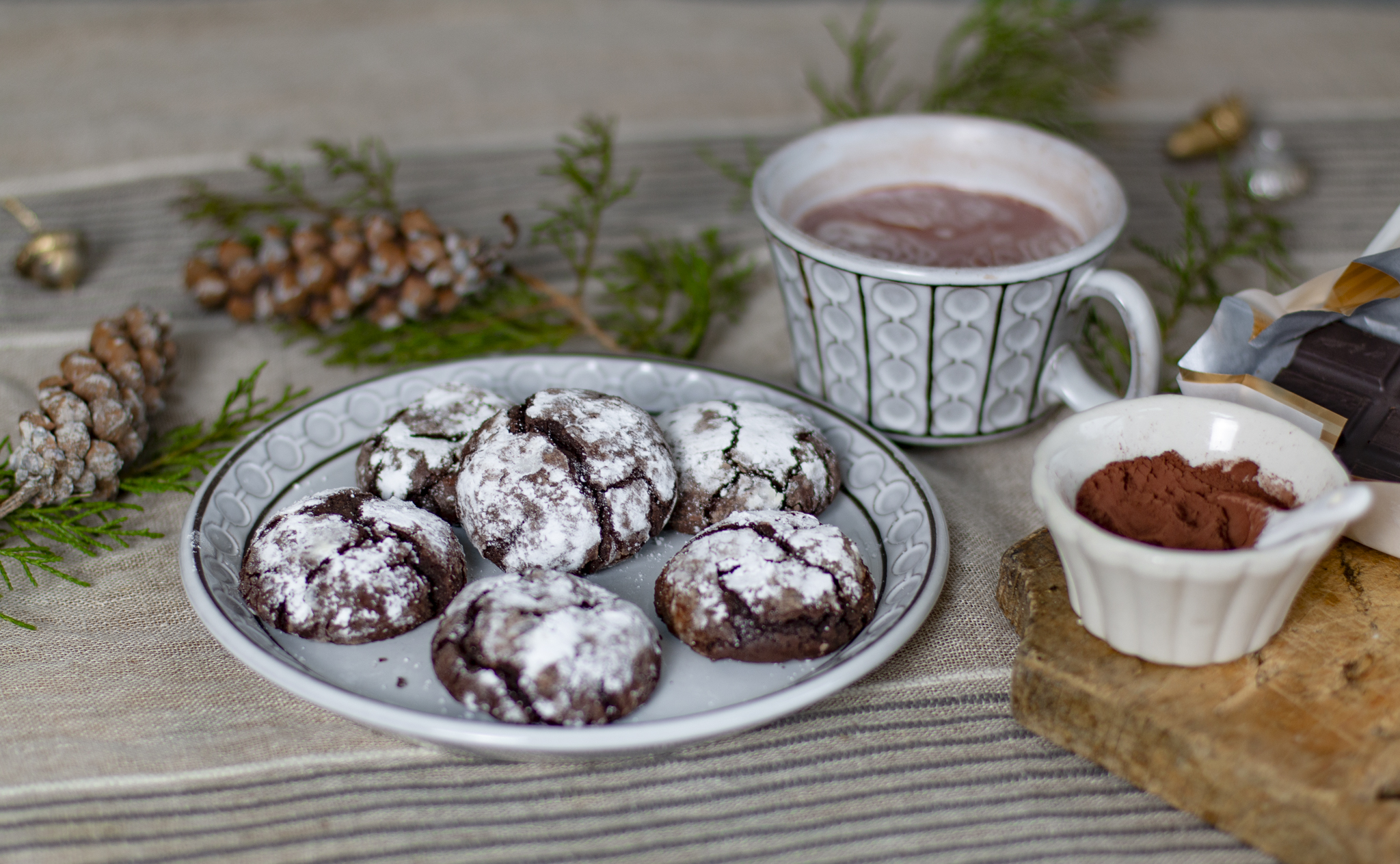 Flourless Chocolate Crackle Cookies