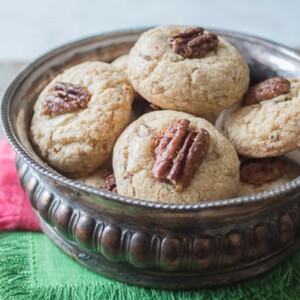 Karen's Pecan Sandies