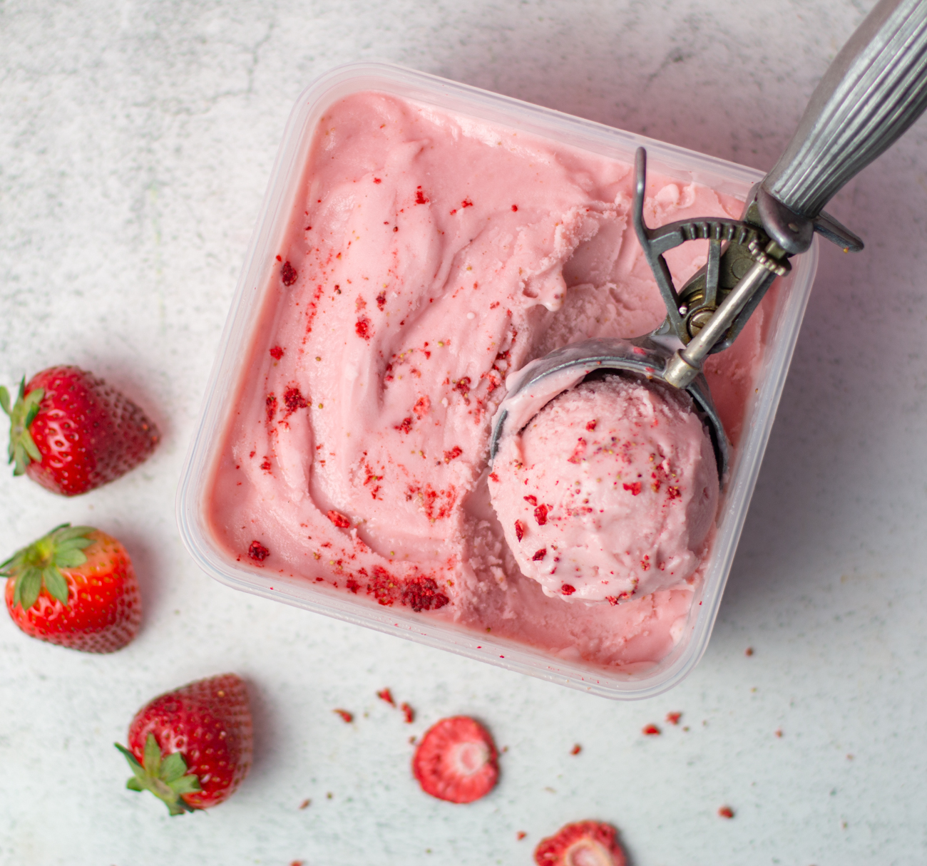 Karen's Strawberry Frozen Yogurt