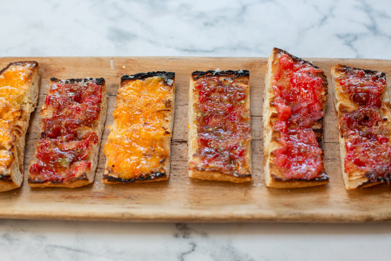 Karen's Spanish-Style Grilled Bread With Tomato