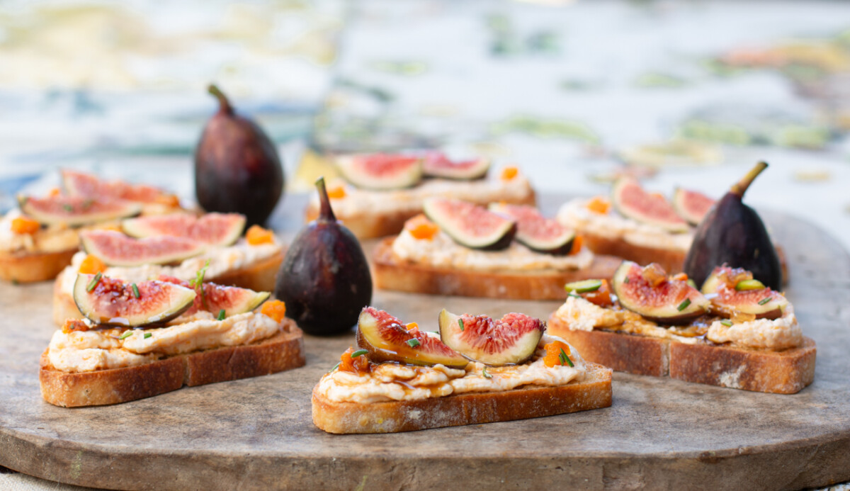 Fall Crostini with Whipped Roasted Butternut Squash Goat Cheese and Fresh Figs