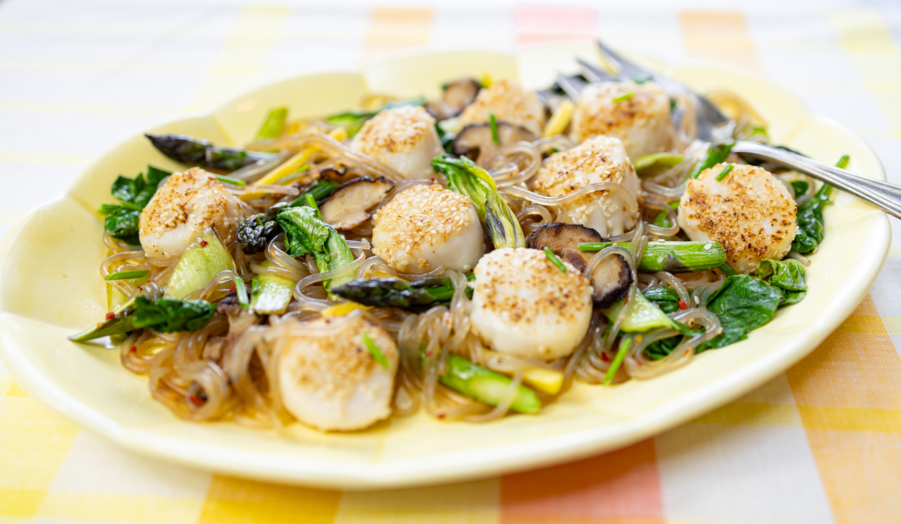 Sesame Sea Scallops with Gingery Asian-ish Glass Noodles