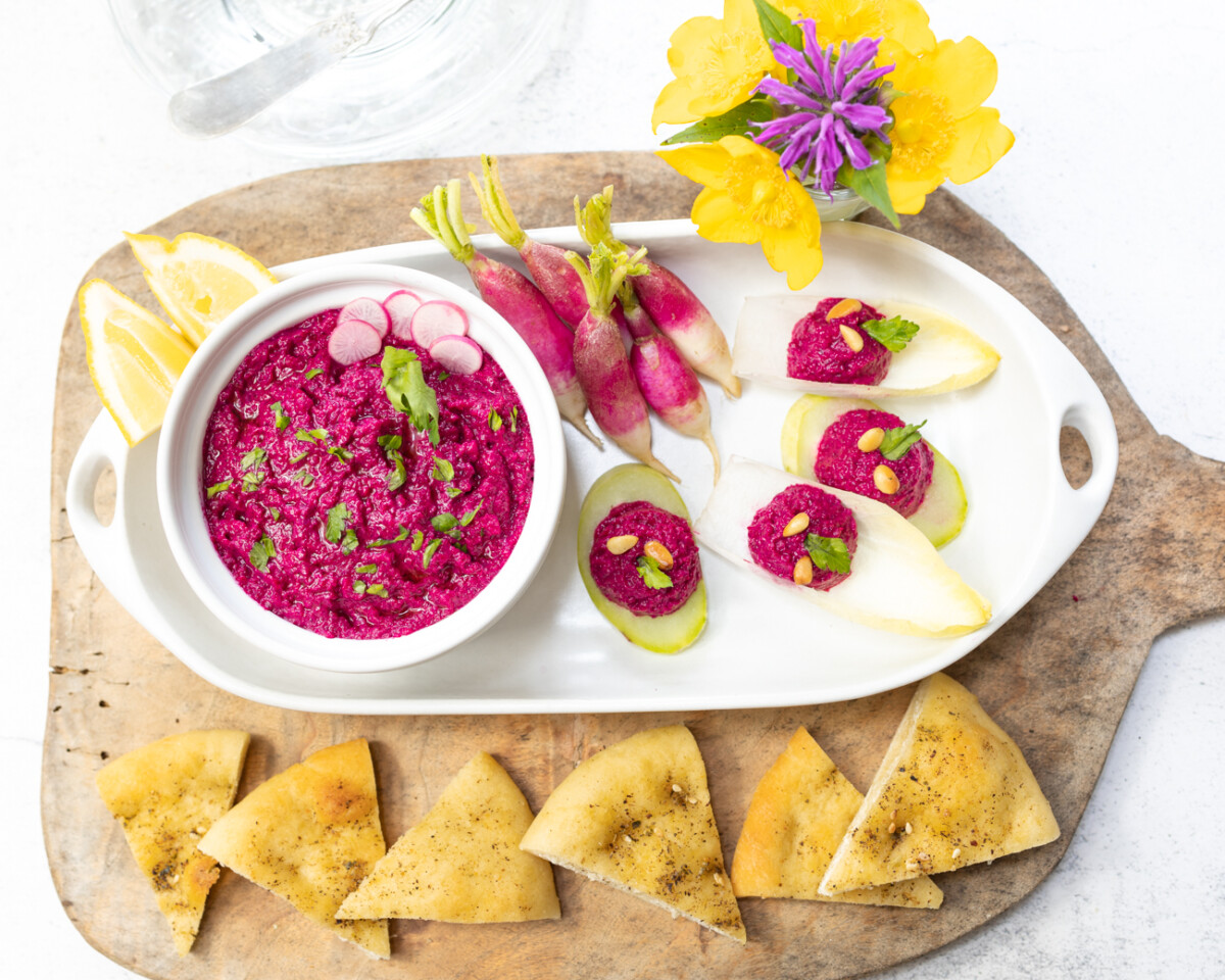 Karen's Roasted Beet Dip with Za'atar Bread Flatbreads