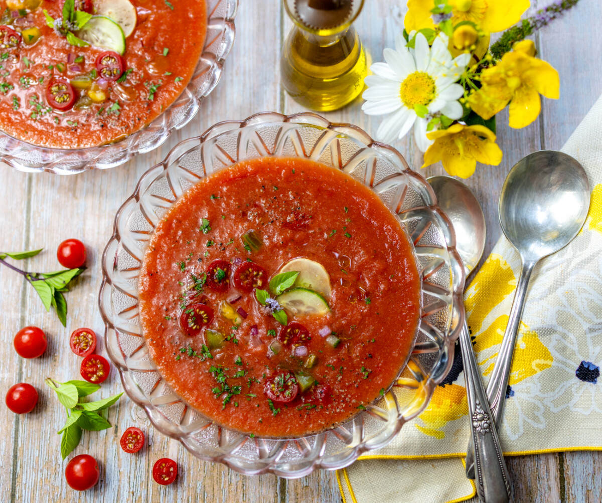 Karen's Quick Blender Heirloom Tomato Gazpacho