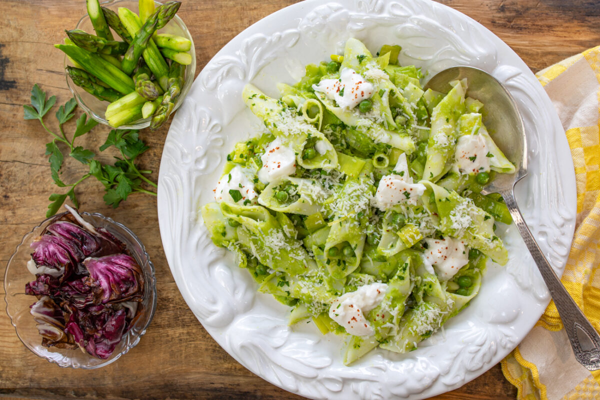 Spring Pasta with Leek & Pea Sauce with Fresh Burrata
