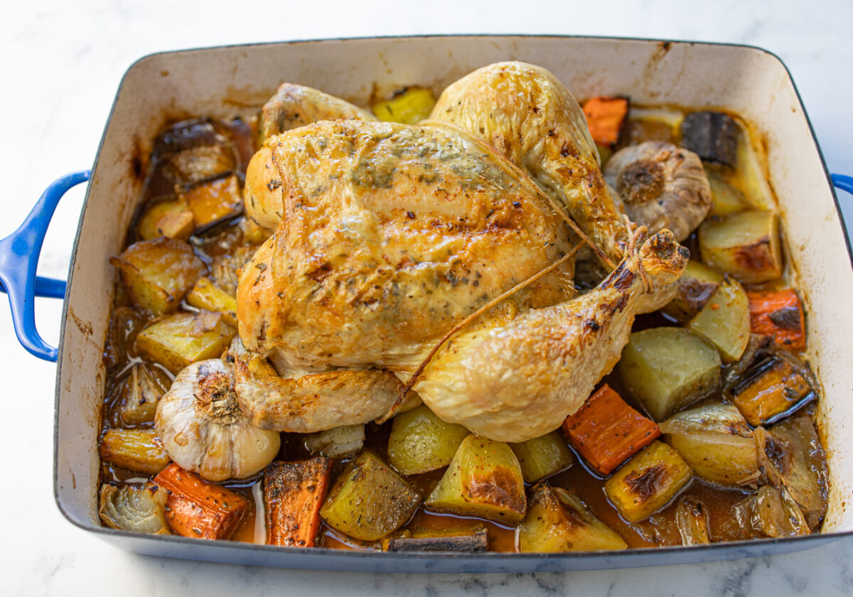 Perfect Roast Chicken with Vegetables and Two Heads Of Garlic