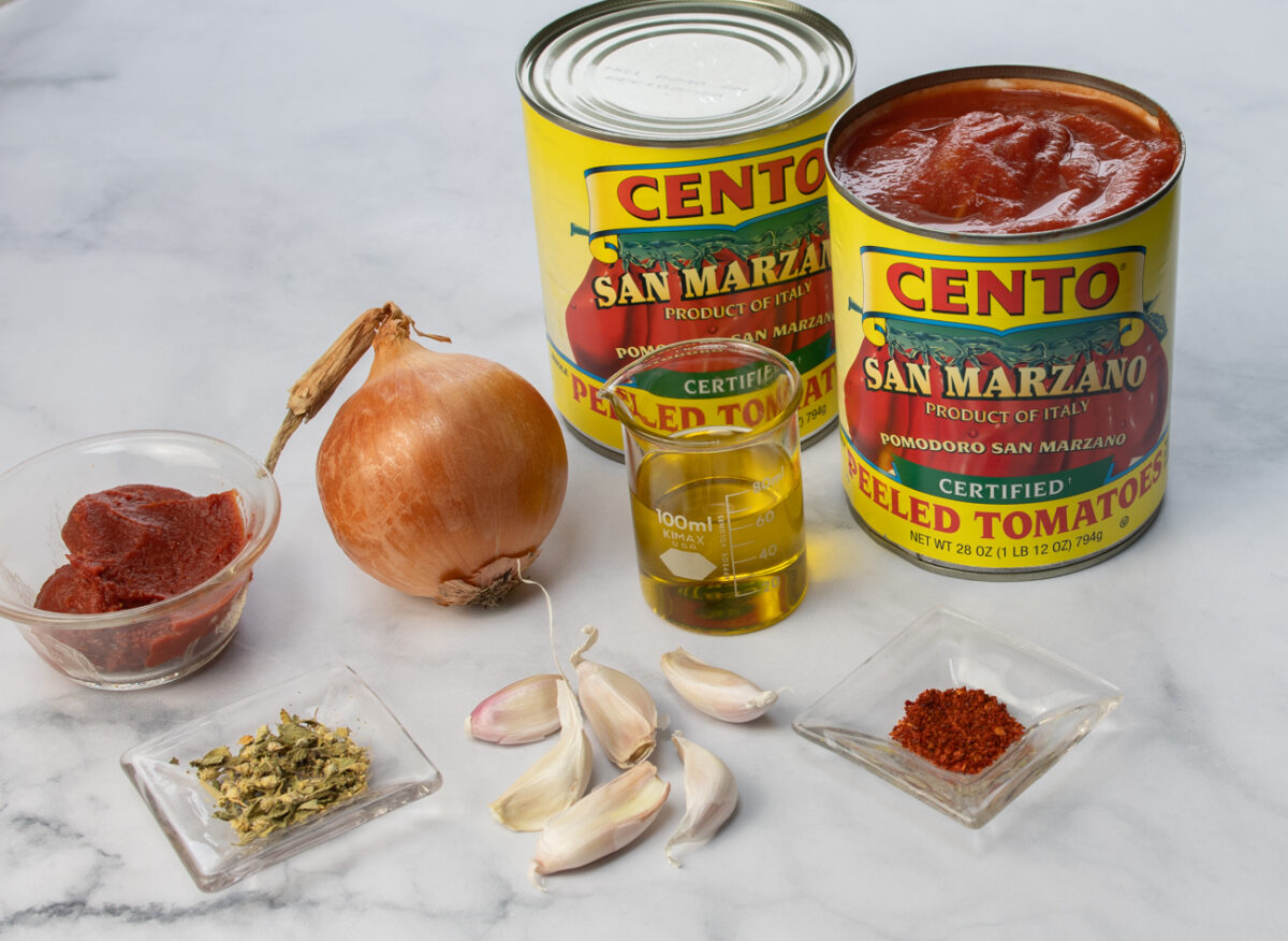 Ingredients for the How to Make Chef-Quality Marinara Sauce