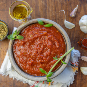 How to Make Chef-Quality Marinara Sauce