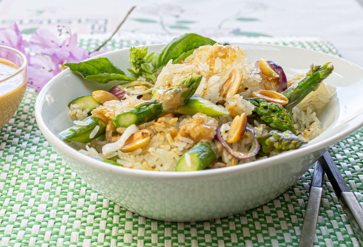 Asparagus with Crispy Rice and Peanut Sauce Drizzle- the ultimate side dish