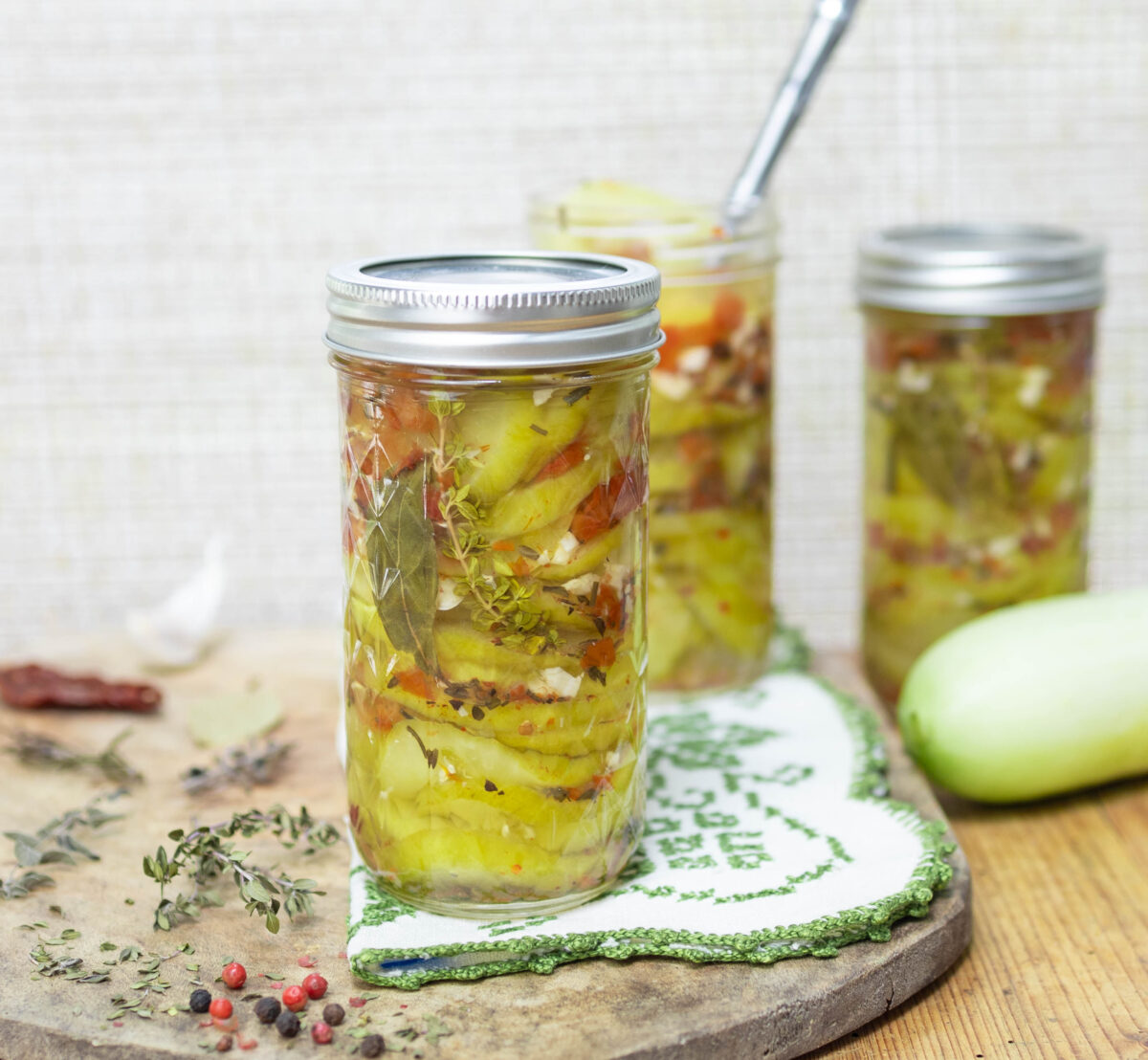 Fantastico Italian-Style Pickles with Herbs, Garlic and Sun-Dried Tomatoes