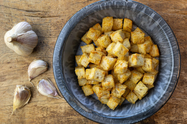 How to Make Sourdough Garlic Croutons - and what to do with them!